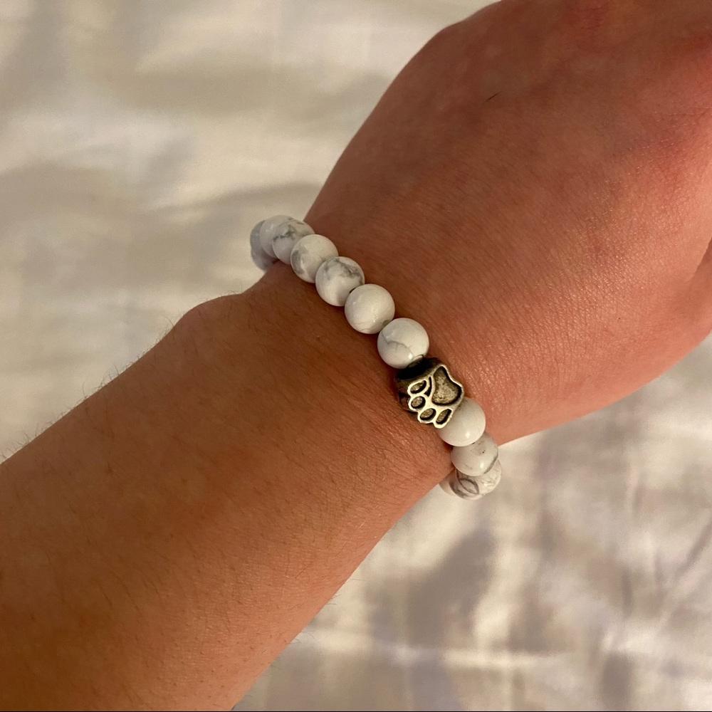 NWOT Pawz Bracelet